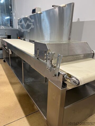 Cutting table Fritsch 