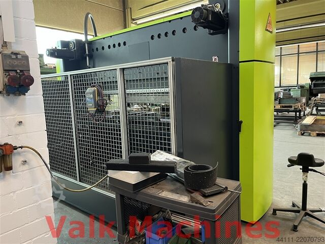 Servo-elektronische Abkantpresse SafanDarley E-Brake B100-3100