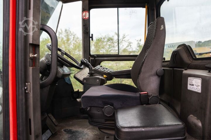 Full-container reach stacker Kalmar DRF450-70C5XS