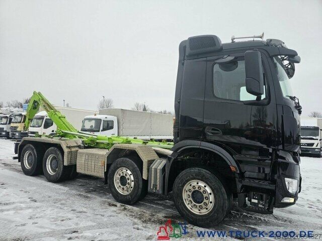 Roll-off tipper truck Mercedes-Benz Arocs 3253 8x4 Palfinger Haken 26 to - 202 TKM