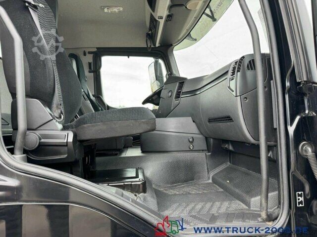 Roll-off tipper truck Mercedes-Benz Arocs 3253 8x4 Palfinger Haken 26 to - 202 TKM