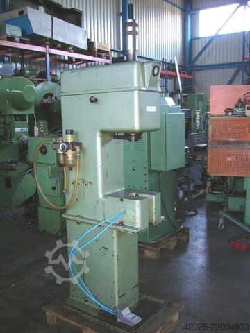 Pneumatic press DUNKES DZ 4