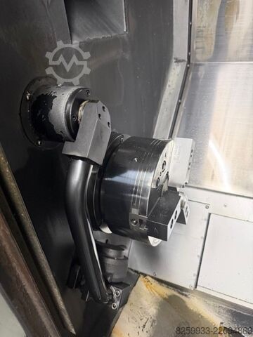 CNC-Dreh- und Fräszentrum Hyundai WIA L 210A