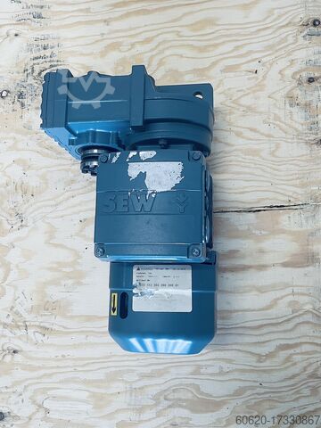 Gear motor SEW-EURODRIVE FH27/GDRS71S4BE05HR/ISU/TF