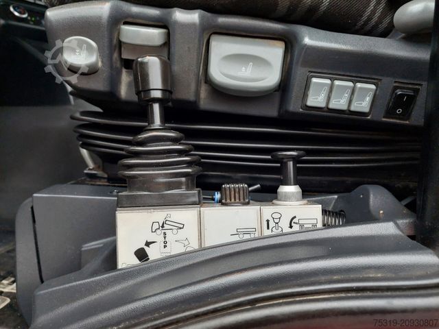 Three-sided tipper truck IVECO AD 260T45 BB Dautel Bordmatic 6x4