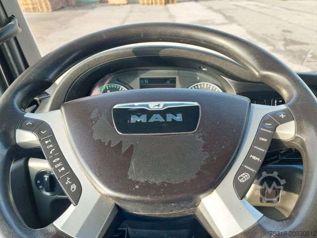 Standard tractor unit MAN TGX 18.480 BLS 4x2