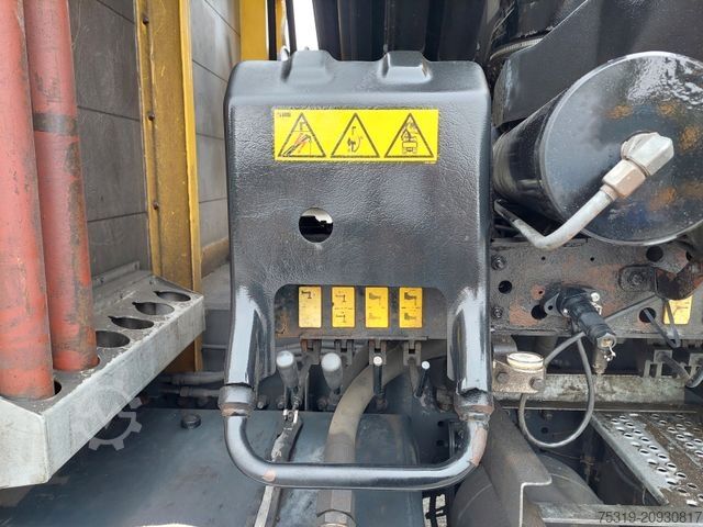 Flatbed truck MERCEDES-BENZ Arocs 2640 6X2 + Hiab XS 477 Hipro