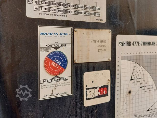 Flatbed truck MERCEDES-BENZ Arocs 2640 6X2 + Hiab XS 477 Hipro