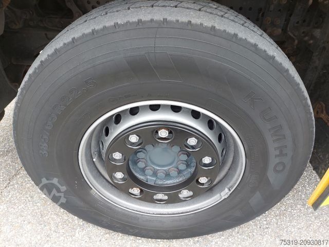 Flatbed truck MERCEDES-BENZ Arocs 2640 6X2 + Hiab XS 477 Hipro