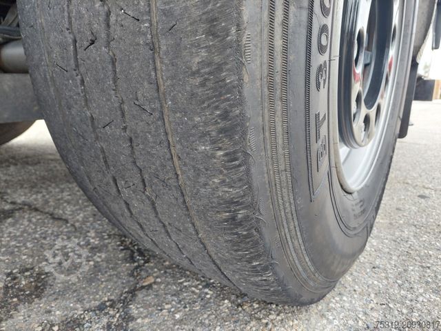 Flatbed truck MERCEDES-BENZ Arocs 2640 6X2 + Hiab XS 477 Hipro