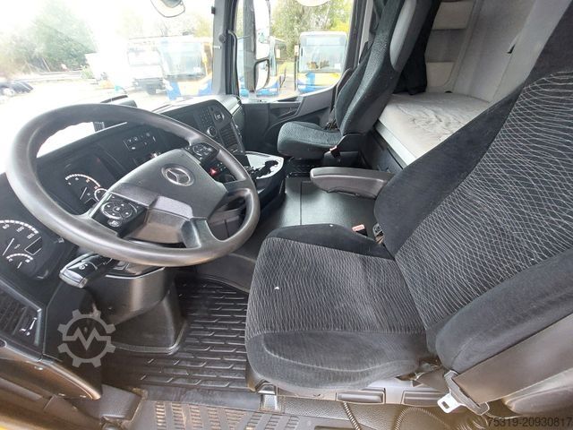 Flatbed truck MERCEDES-BENZ Arocs 2640 6X2 + Hiab XS 477 Hipro