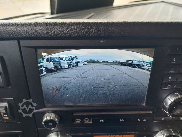 Flatbed truck MERCEDES-BENZ Arocs 2640 6X2 + Hiab XS 477 Hipro