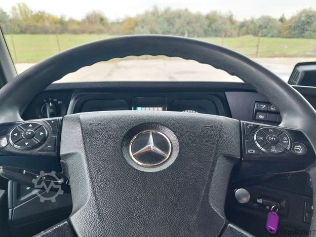 Flatbed truck MERCEDES-BENZ Arocs 2640 6X2 + Hiab XS 477 Hipro