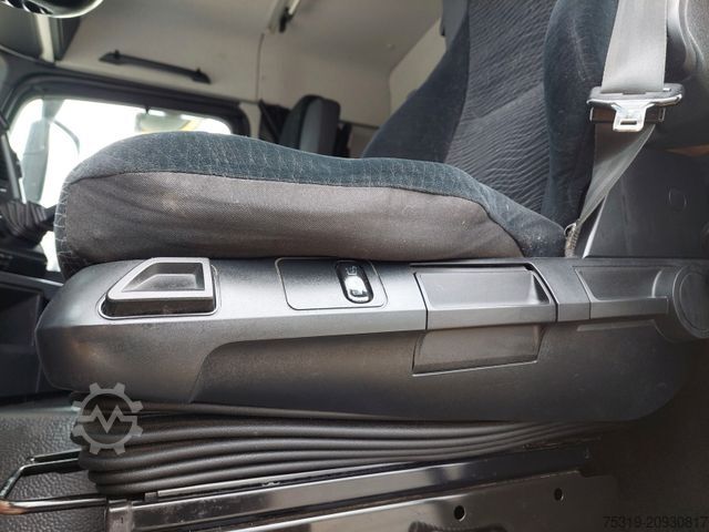 Flatbed truck MERCEDES-BENZ Arocs 2640 6X2 + Hiab XS 477 Hipro