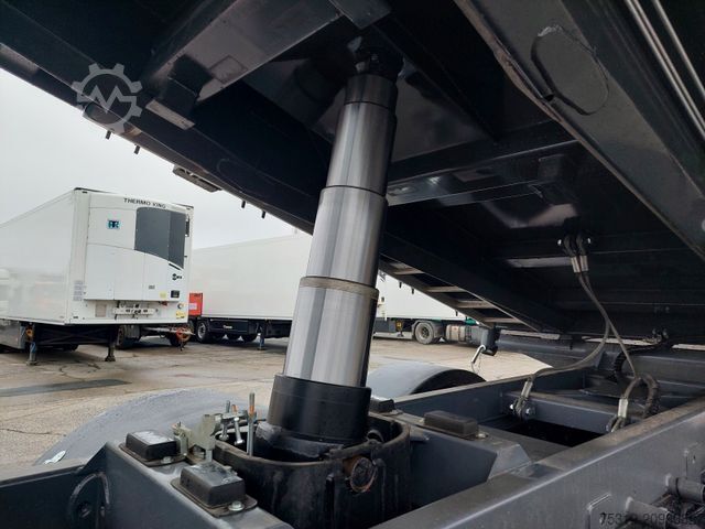 Tipper truck IVECO X-WAY AT280X48Y/PS HR ON+ 6x2 Bordmatik