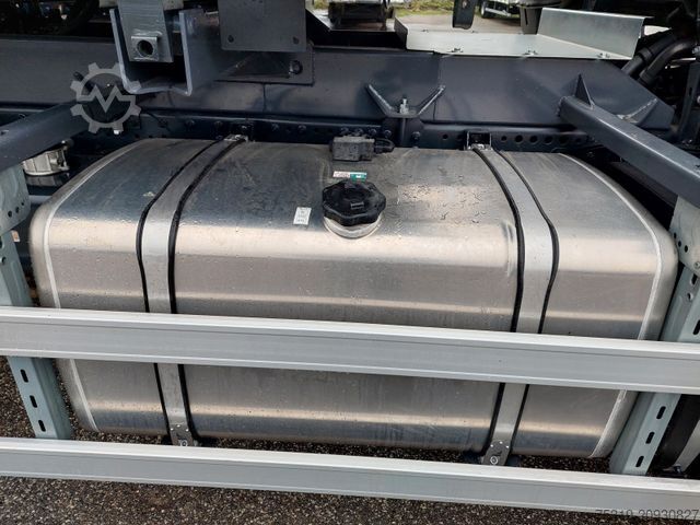 Tipper truck IVECO X-WAY AT280X48Y/PS HR ON+ 6x2 Bordmatik