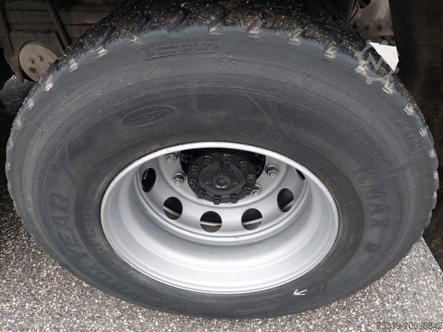 Betonmischer LKW MAN TGS 32.420 BB Intermix 9m3 8x4