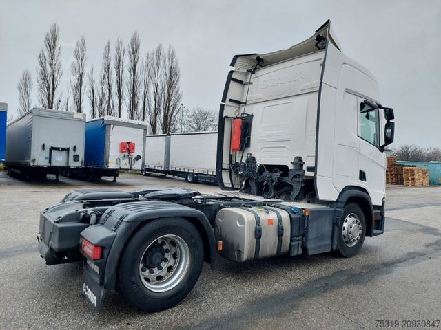 Standard tractor unit SCANIA R 450 A4X2NA