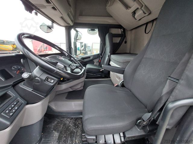 Standard tractor unit SCANIA R 450 A4X2NA