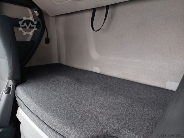 Standard tractor unit SCANIA R 450 A4X2NA