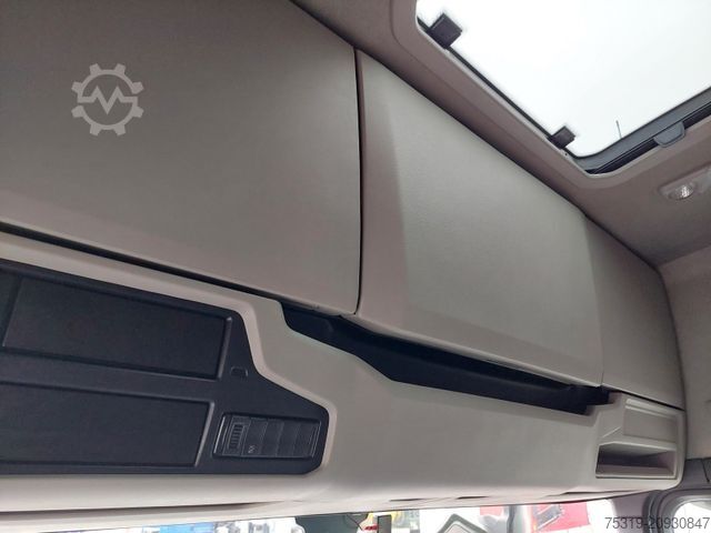 Standard tractor unit SCANIA R 450 A4X2NA