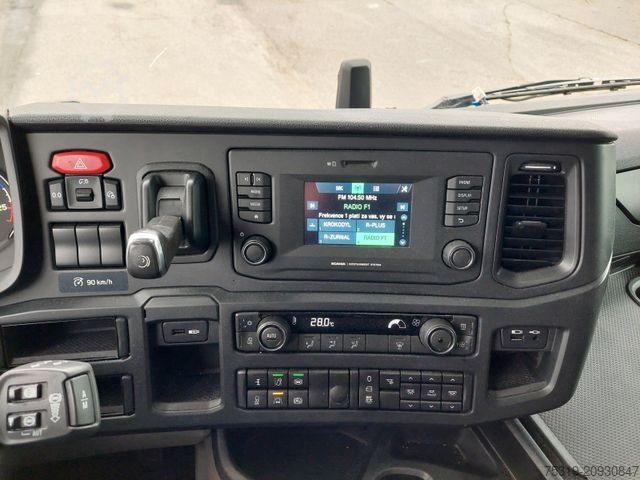 Standard tractor unit SCANIA R 450 A4X2NA