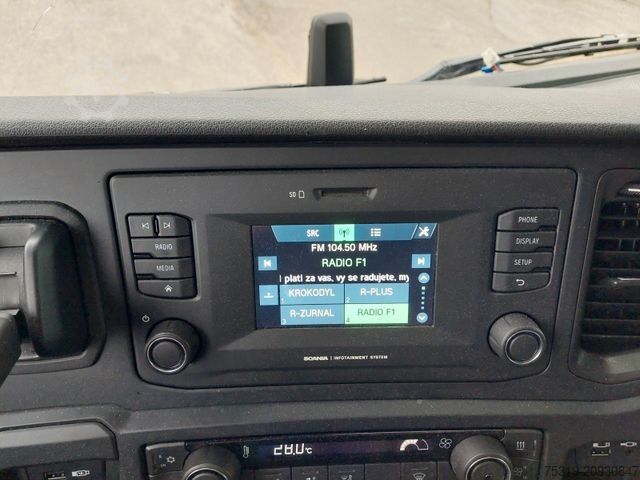 Standard tractor unit SCANIA R 450 A4X2NA