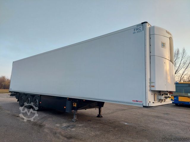 Reefer semitrailer SCHMITZ CARGOBULL SKO24 ThermoKing SLXi 300
