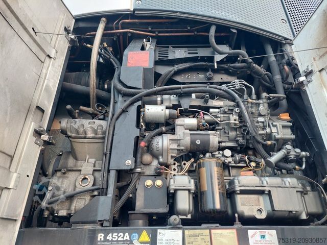 Reefer semitrailer SCHMITZ CARGOBULL SKO24 ThermoKing SLXi 300