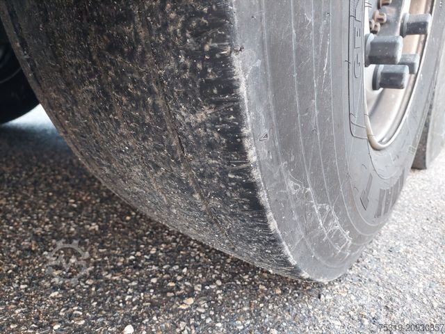 Reefer semitrailer SCHMITZ CARGOBULL SKO24 ThermoKing SLXi 300