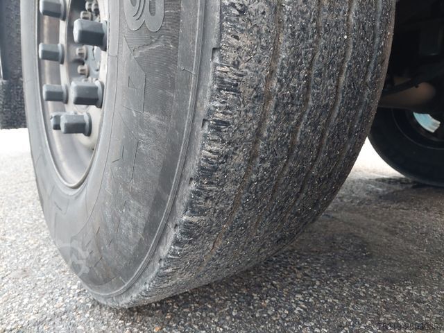 Reefer semitrailer SCHMITZ CARGOBULL SKO24 ThermoKing SLXi 300