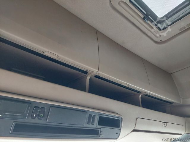 Standard tractor unit SCANIA R 440 LA6X2/4MNA