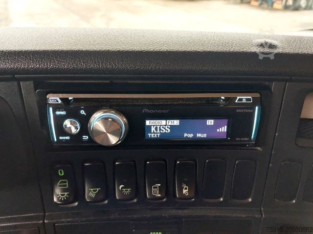 Standard tractor unit SCANIA R 440 LA6X2/4MNA