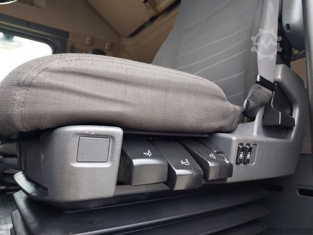 Standard tractor unit SCANIA R 440 LA6X2/4MNA