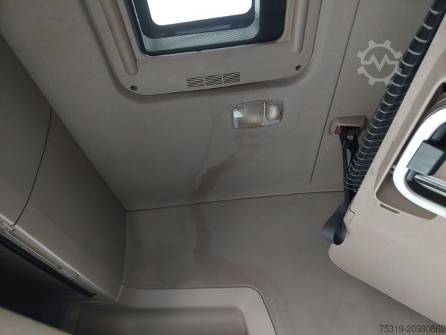 Standard tractor unit SCANIA R 440 LA6X2/4MNA