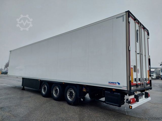 Reefer semitrailer SCHMITZ CARGOBULL SKO 24 Thermo King SLXi 300
