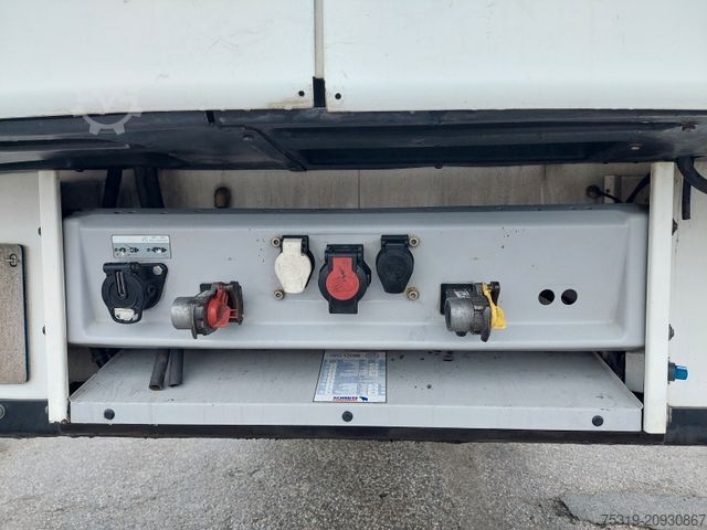 Reefer semitrailer SCHMITZ CARGOBULL SKO 24 Thermo King SLXi 300