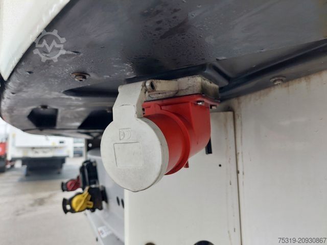 Reefer semitrailer SCHMITZ CARGOBULL SKO 24 Thermo King SLXi 300