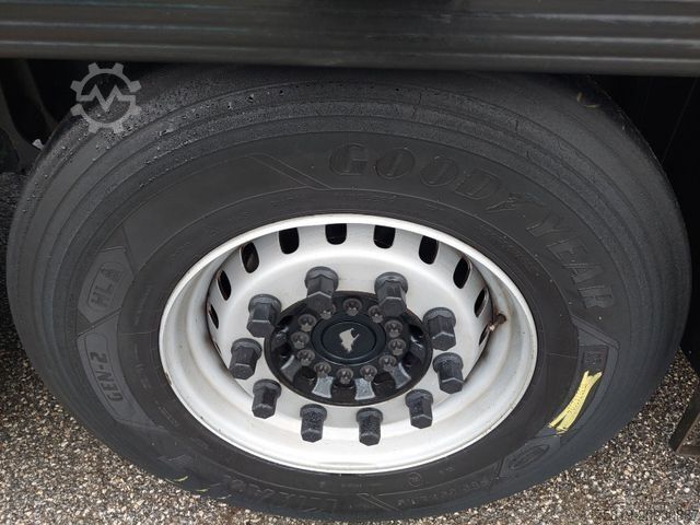 Reefer semitrailer SCHMITZ CARGOBULL SKO 24 Thermo King SLXi 300