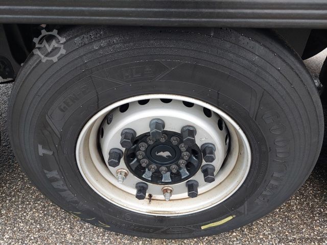 Reefer semitrailer SCHMITZ CARGOBULL SKO 24 Thermo King SLXi 300