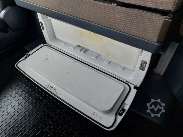 Heavy-duty truck SCANIA R 440 LA6X2/4MNA