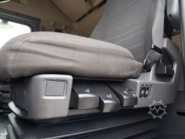 Heavy-duty truck SCANIA R 440 LA6X2/4MNA