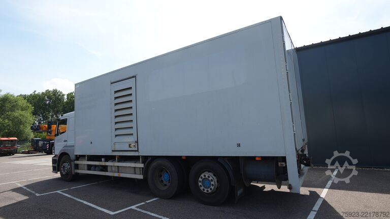 Koffer Mercedes-Benz AXOR 2529 6x2 Closed box with Woma high pressur...