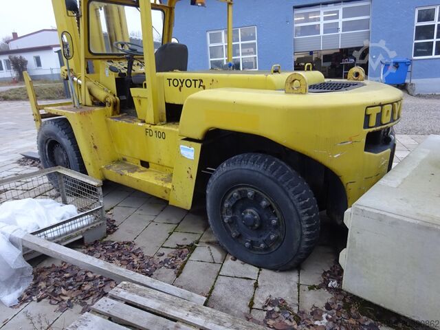 Forklift Toyota FD 10