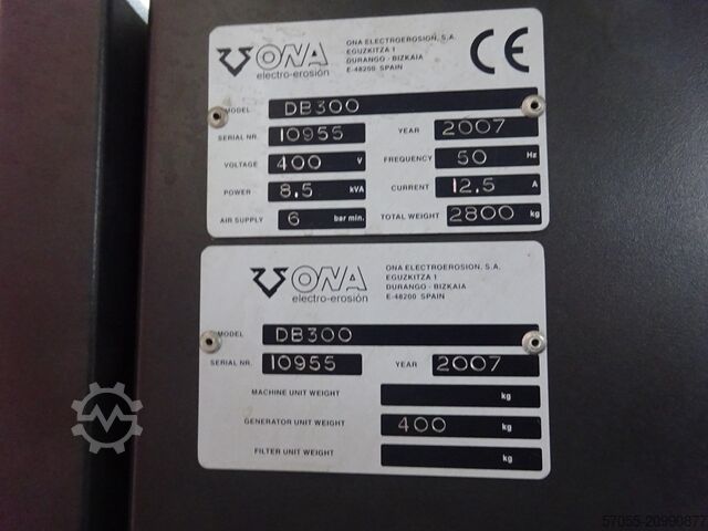 High-speed radial drilling machine Ona DB 300