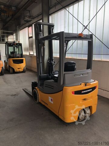 Electric - 3 wheels Jungheinrich EFG220 GE115-400ZT