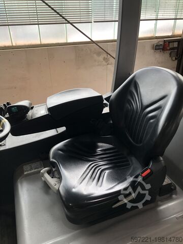 Elektrisch â 3 RĂ€der Jungheinrich EFG220 GE115-400ZT Waage