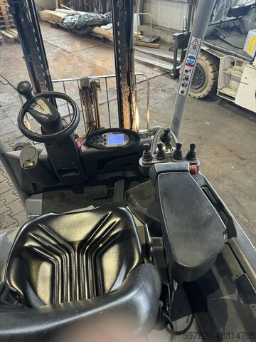 Electric - 4 wheels Still RX20-18PH