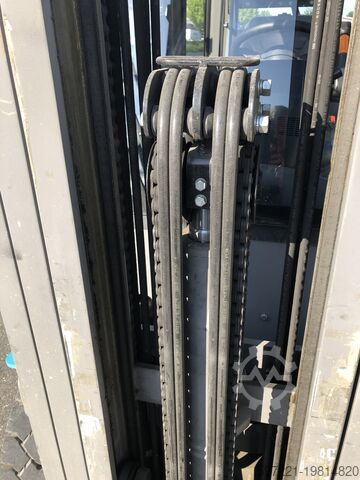 LPG-Gabelstapler Heli CPYD 25 Triplexmast