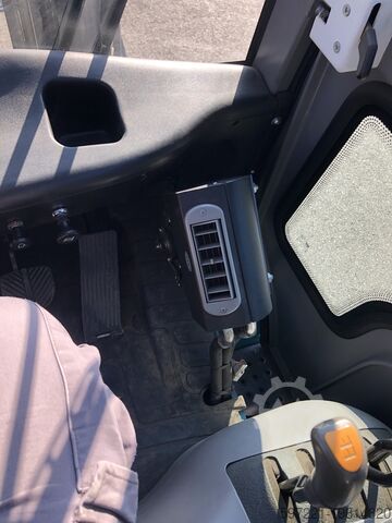 LPG-Gabelstapler Heli CPYD 25 Triplexmast